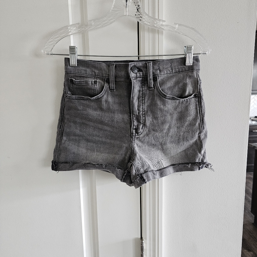 Madewell High Rise Cuffed Denim Shorts Gray Slater Wash - Picture 2 of 5